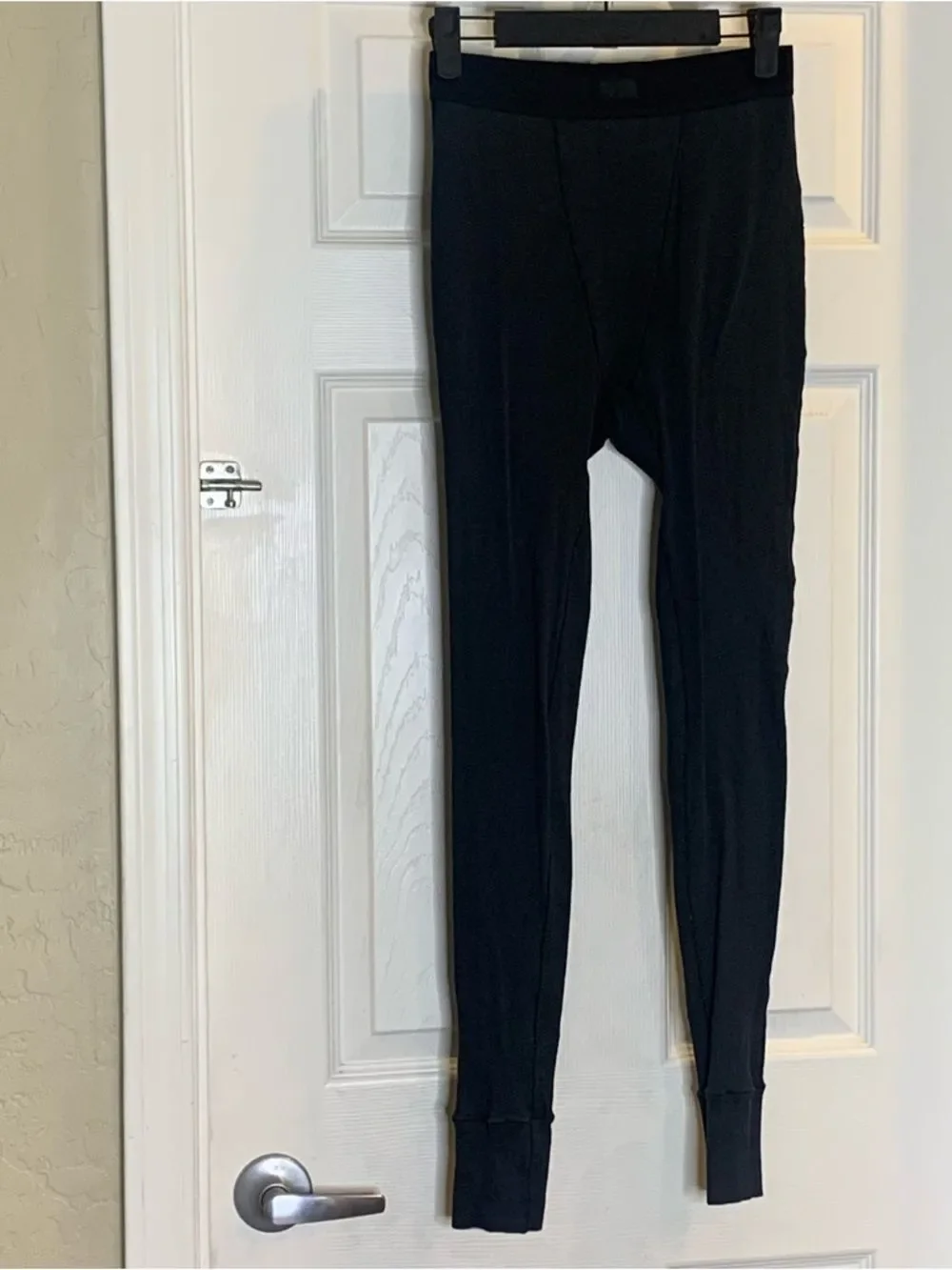 SKIMS Black Cotton Ribbed Leggings Size Small